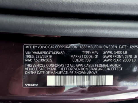 2026 Volvo XC60 B5 Plus