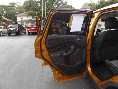 2016 Ford Escape SE