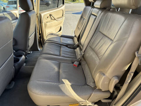 2005 Toyota Sequoia SR5