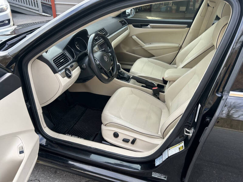 2016 Volkswagen Passat 1.8T SE