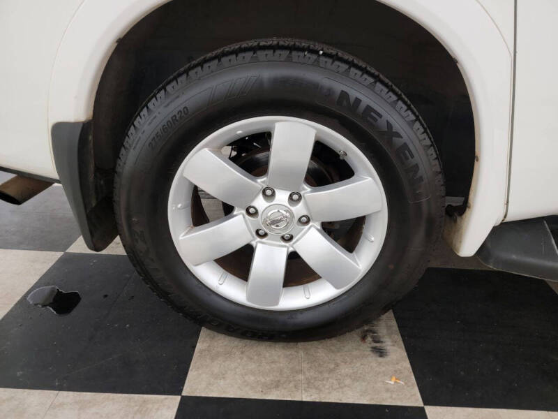 2010 Nissan Armada Titanium