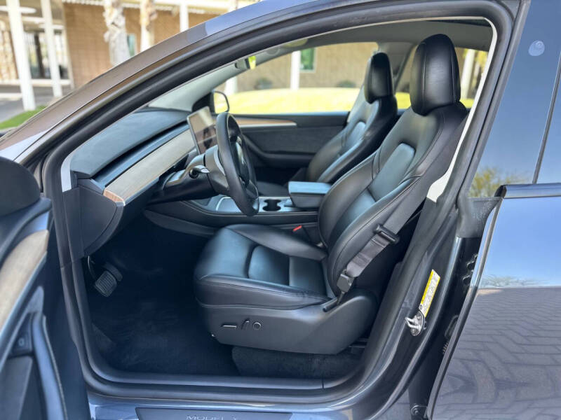 2023 Tesla Model Y Long Range
