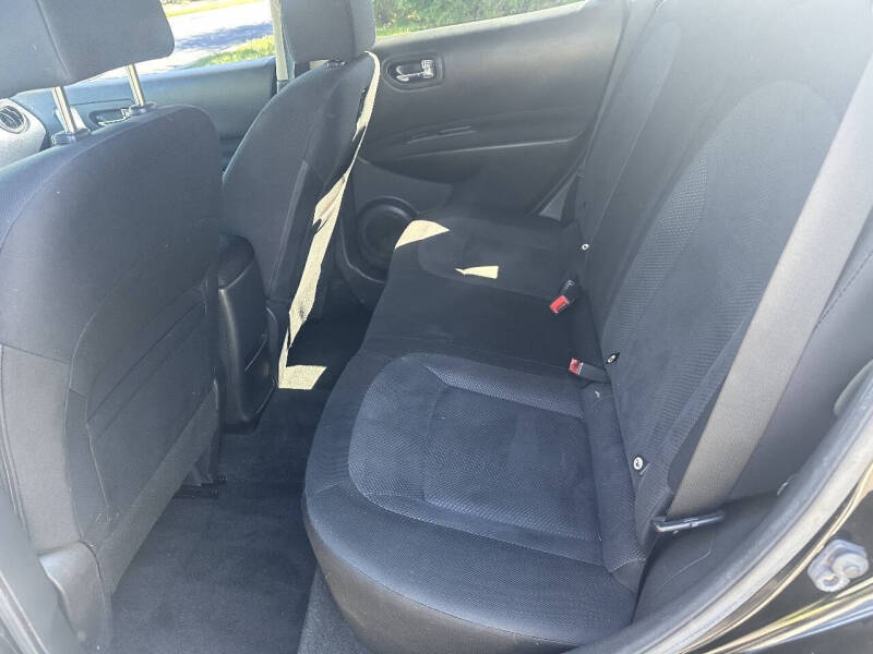 2013 Nissan Rogue S