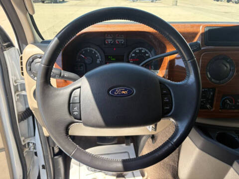 2011 Ford E-Series E-150