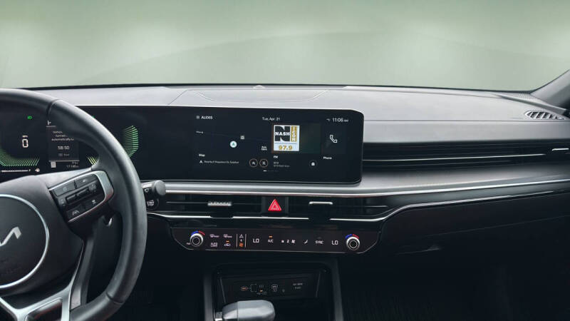 2025 Kia K5