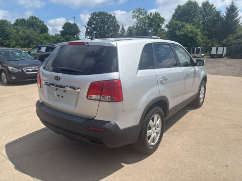 2011 Kia Sorento LX