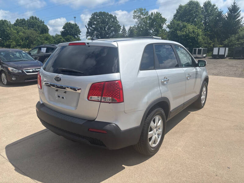 2011 Kia Sorento LX