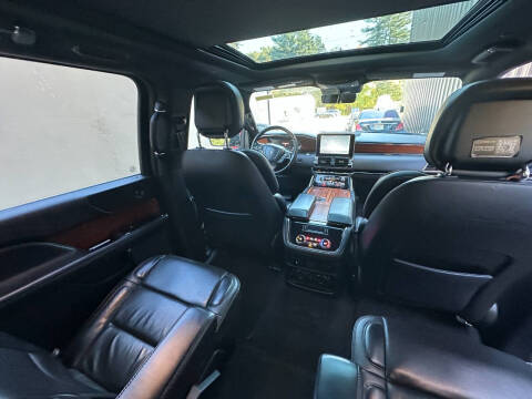 2018 Lincoln Navigator L Select