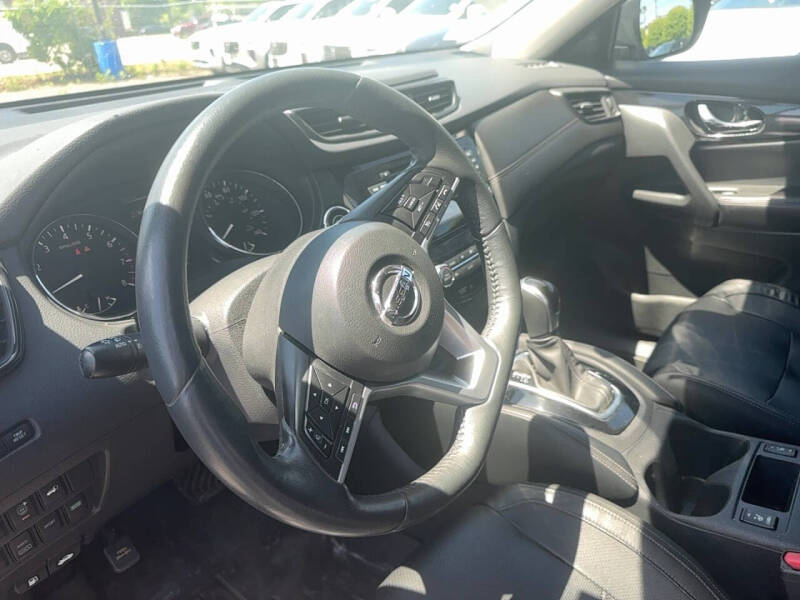 2017 Nissan Rogue