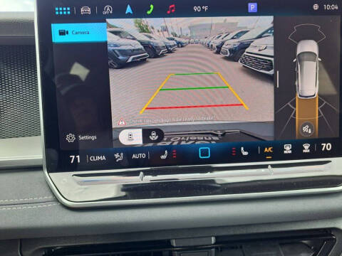 2025 Volkswagen Tiguan SE