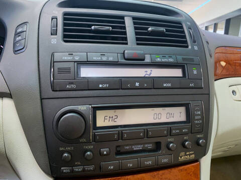 2002 Lexus LS 430