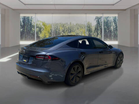 2022 Tesla Model S