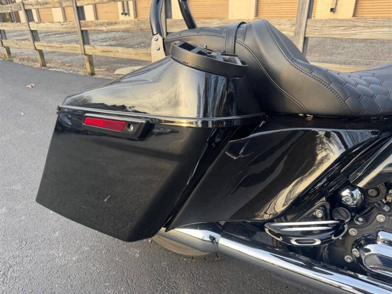 2014 Harley-Davidson FLHTCU103 -