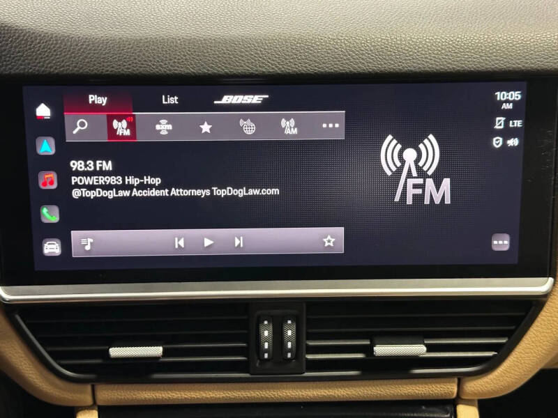 2022 Porsche Cayenne Platinum Edition