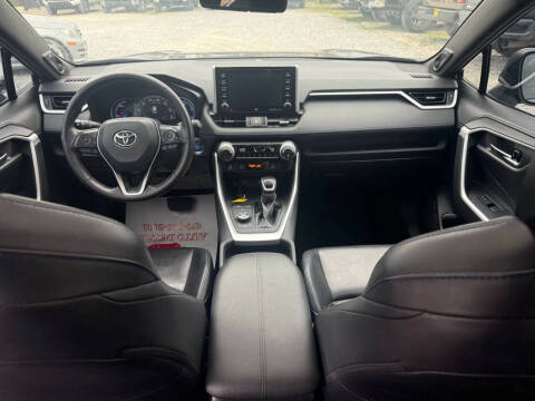 2019 Toyota RAV4 Hybrid XSE