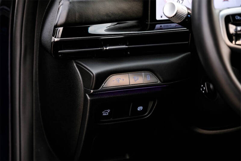 2025 Genesis GV80 2.5T Standard