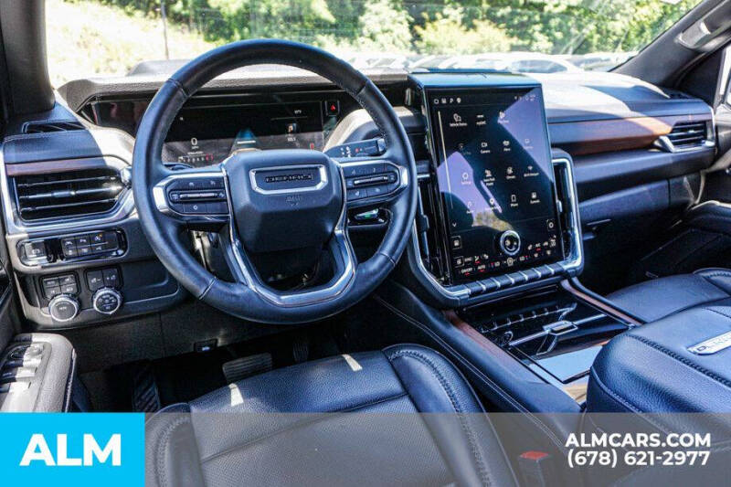 2025 GMC Yukon XL Denali