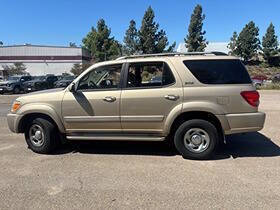 2005 Toyota Sequoia SR5
