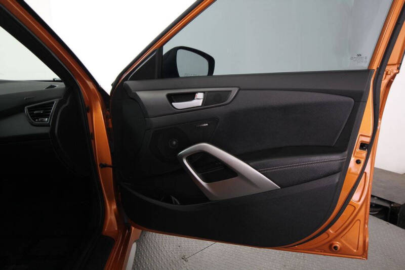 2016 Hyundai Veloster