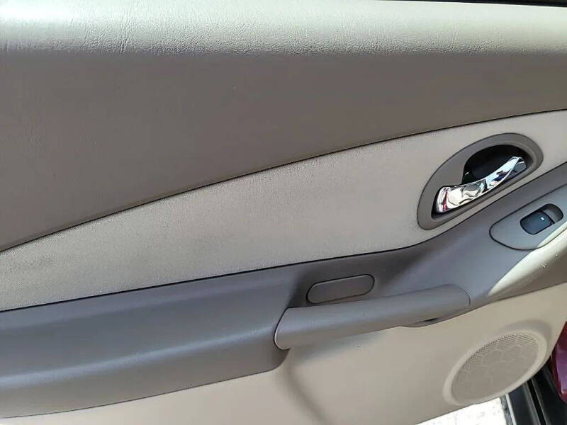 2005 Chevrolet Malibu Maxx LS
