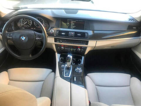 2012 BMW 5 Series 535i