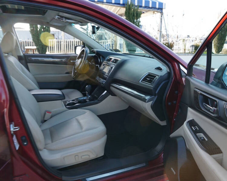 2016 Subaru Legacy 3.6R Limited