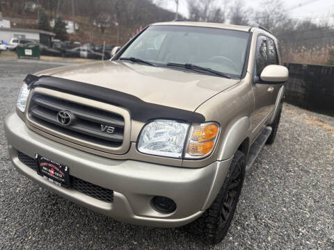 2004 Toyota Sequoia SR5