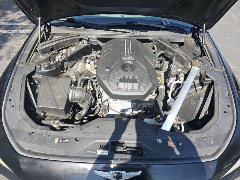 2020 Genesis G70 2.0T