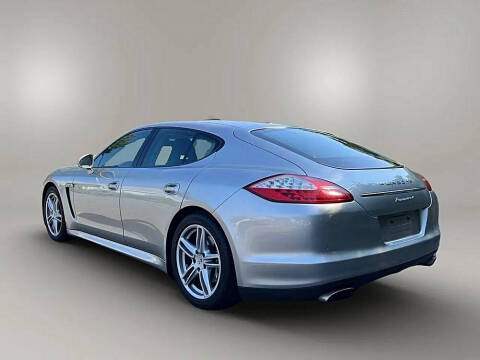2011 Porsche Panamera