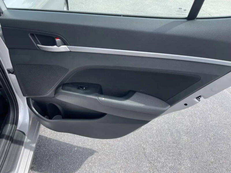 2020 Hyundai Elantra