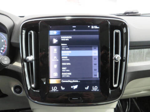 2021 Volvo XC40 T4 Inscription