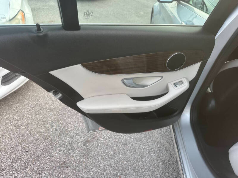 2018 Mercedes-Benz C-Class C 300