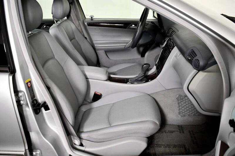 2003 Mercedes-Benz C-Class C 320