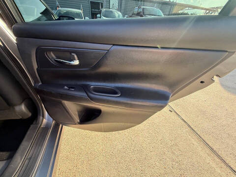 2017 Nissan Altima 2.5 SV