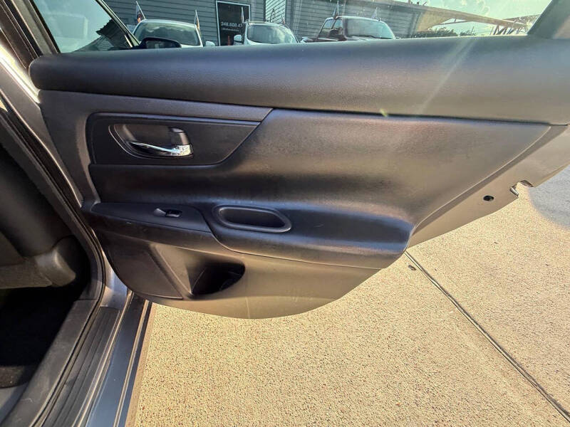 2017 Nissan Altima 2.5 SV