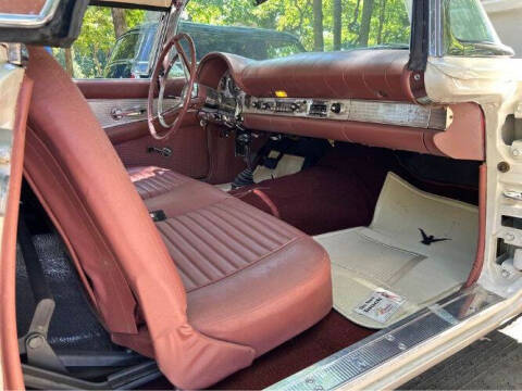 1957 Ford Thunderbird