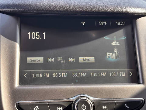 2017 Chevrolet Cruze LT Auto