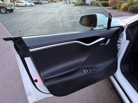 2014 Tesla Model S 85