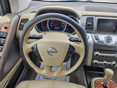 2012 Nissan Murano LE