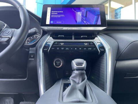 2023 Toyota Venza LE