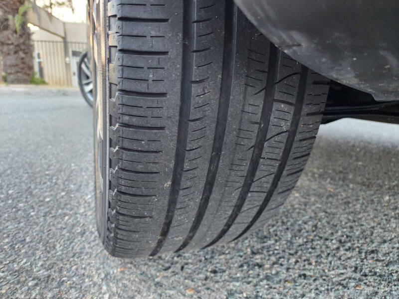 2012 Audi Q7 3.0T quattro Premium Plus