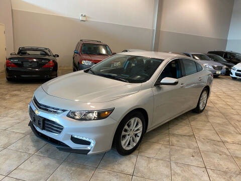 2018 Chevrolet Malibu for sale at Super Bee Auto in Chantilly VA