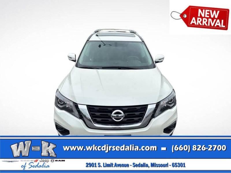 2017 Nissan Pathfinder Platinum