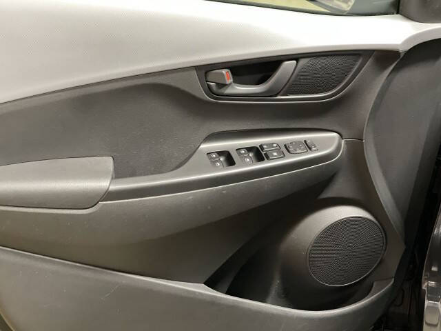 2021 Hyundai Kona SE