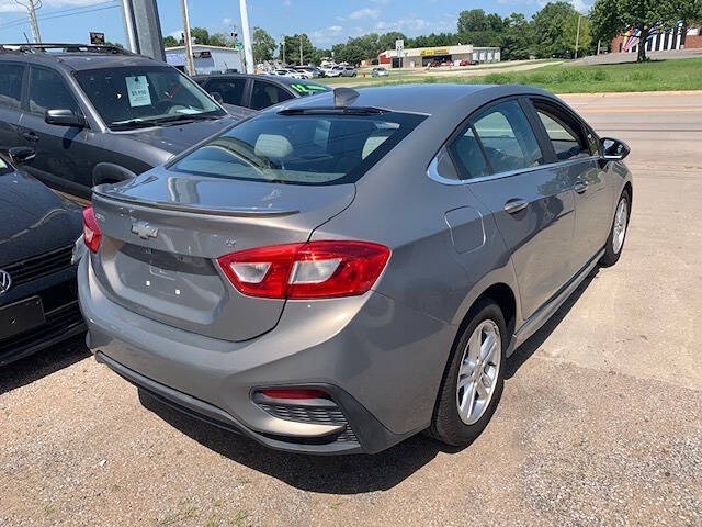 2017 Chevrolet Cruze LT Auto