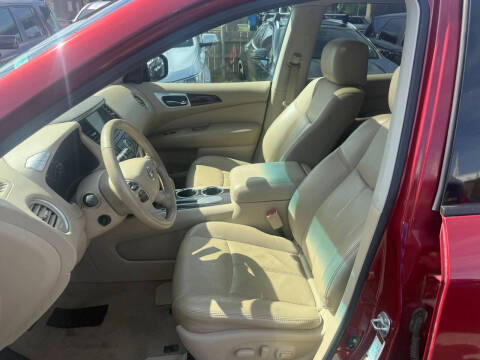 2015 Nissan Pathfinder Platinum