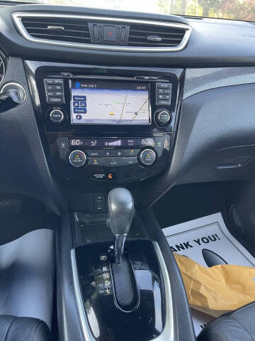 2015 Nissan Rogue SL