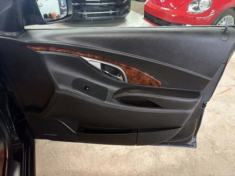 2012 Buick LaCrosse Premium 1