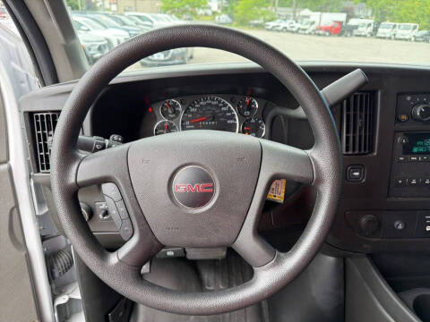 2024 GMC Savana 2500
