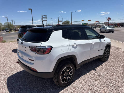 2025 Jeep Compass Trailhawk